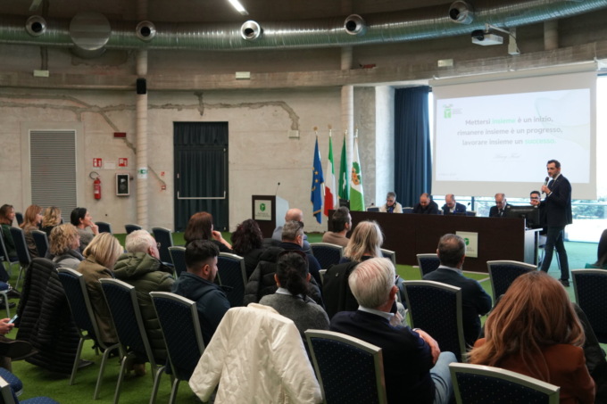 Provincia e dirigenti scolastici al tavolo per parlare del futuro delle scuole