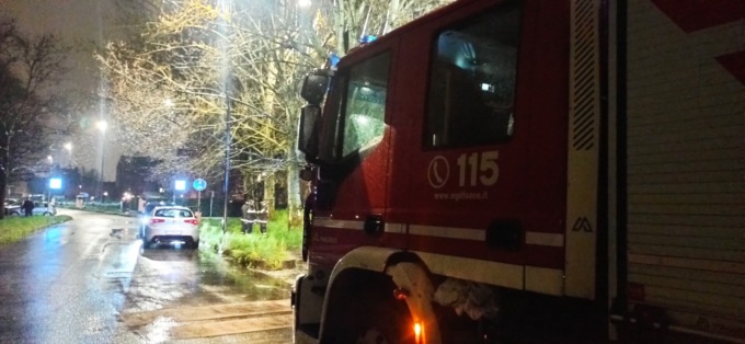 Trovato un cadavere, indagini in corso
