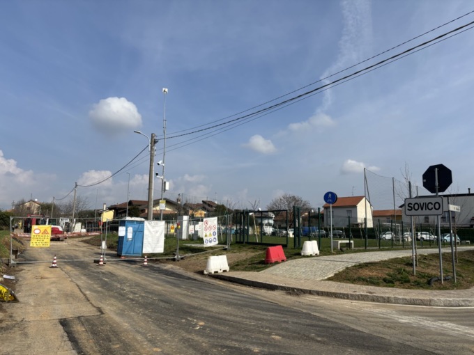 Strada chiusa, disagi a Cascina Canzi