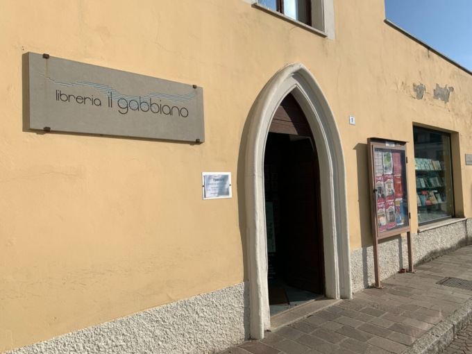 Profilo fake, occhio alla truffa ai danni de “Il Gabbiano” e degli utenti
