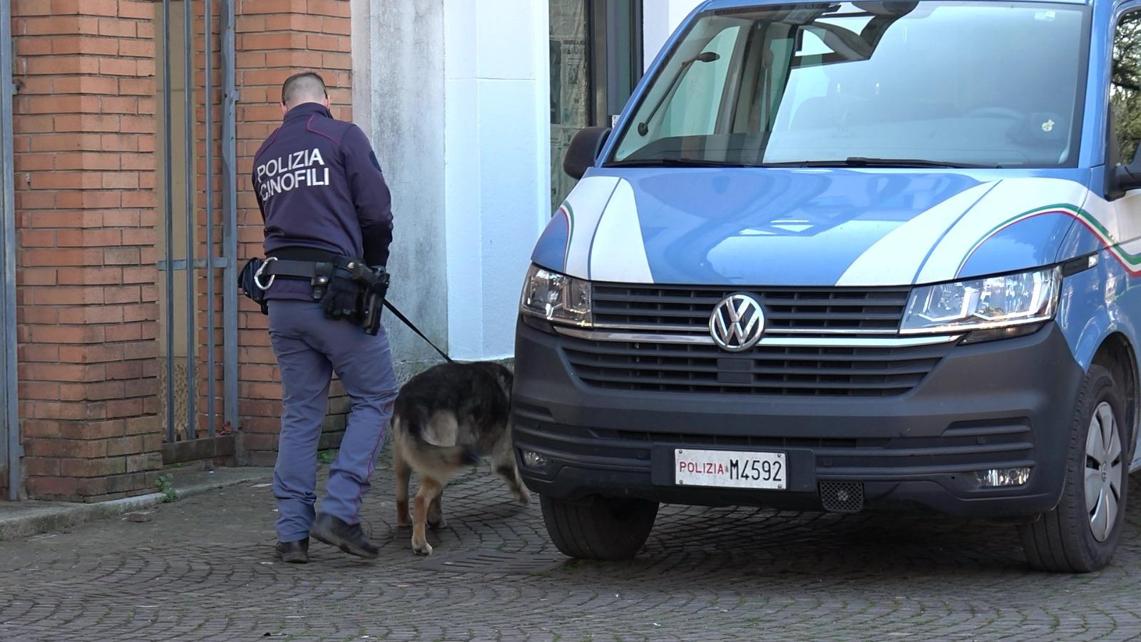 Varedo controlli polizia Snia