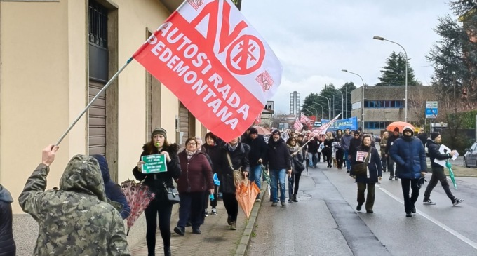 Pedemontana, l’urlo dei residenti: “Rubati soldi a sanità e trasporto pubblico”