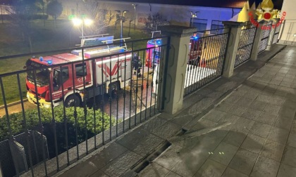 Fiamme nella cucina del ristorante, l'intervento dei Vigili del fuoco