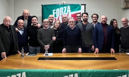 Forza Italia si "rinnova" e conferma il coordinatore