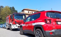 Ambulanze, Vigili del fuoco e Forze dell'ordine a scuola per un'intossicazione: 12 persone soccorse