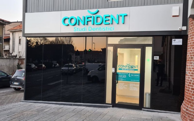 Conosciamo Confident: il dentista di fiducia per migliaia di famiglie