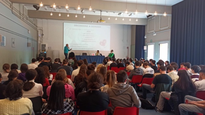 Al Liceo Majorana un incontro con i volontari Aido