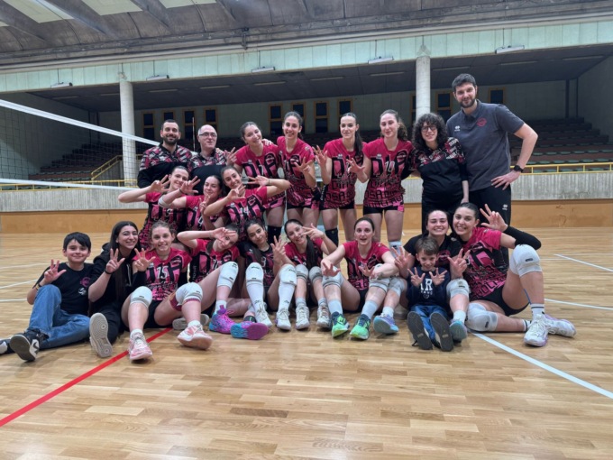 I Diavoli Rosa battono Agrate Volley e conquistano la salvezza