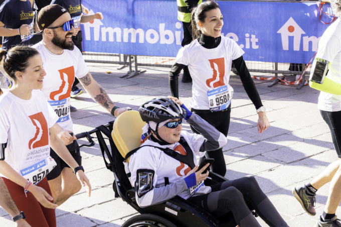 Milano Marathon: la solidarietà corre con Giacomo e la Fondazione Maria Letizia Verga