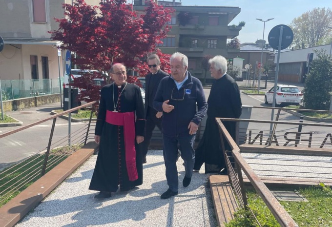 L’arcivescovo incontra i volontari di Casa Francesco