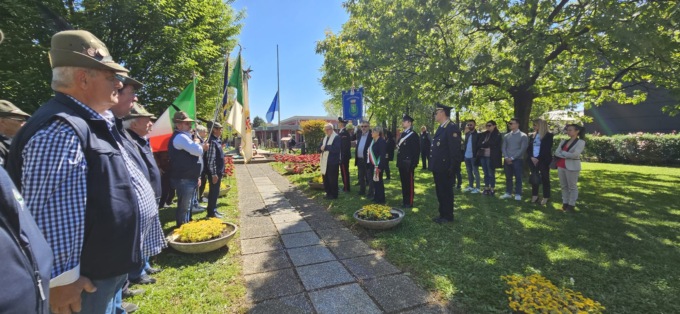 Festa della Liberazione ridotta per “sobrietà”: monta la polemica e le celebrazioni… si sdoppiano