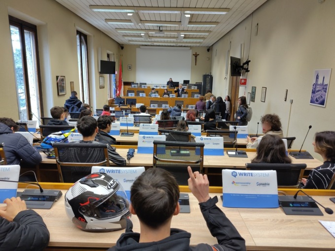 Il progetto “Scuola e Legalità” verso la fase conclusiva: gli studenti pronti al concorso