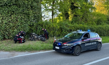 Cordoglio per il motociclista di Lazzate, nel 2011 il figlio era morto investito da un'auto