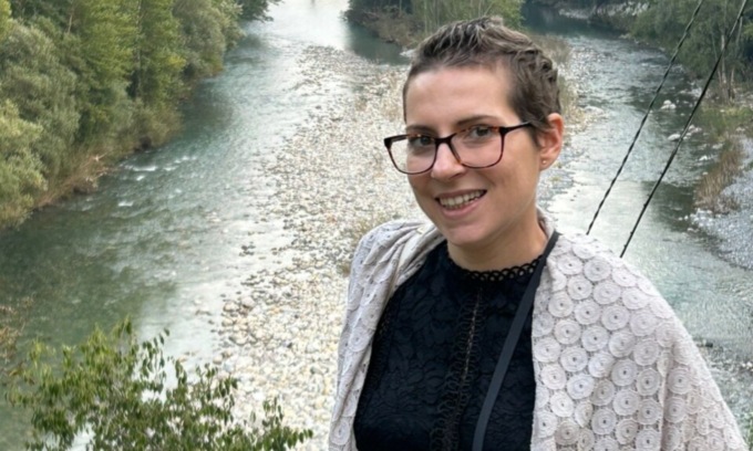 Dal tumore al seno alla forza e le cure per sconfiggerlo: la storia di Valentina Alba in un libro