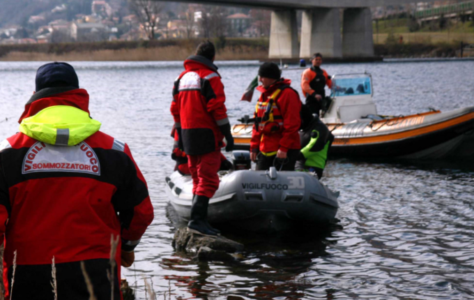 Scivola dalla barca: 63enne muore nel Lago di Como