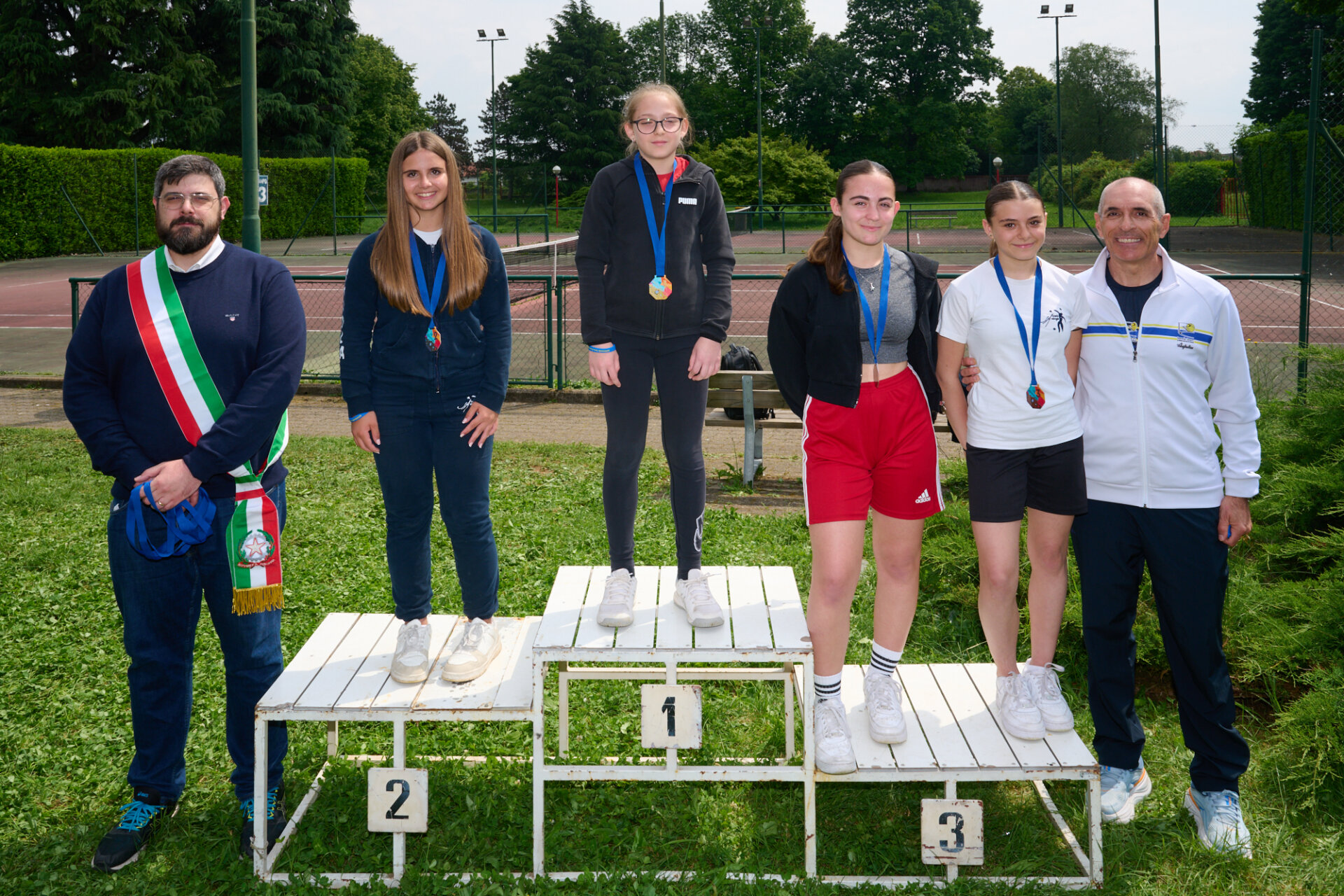 - Campionati studenteschi di tennis.