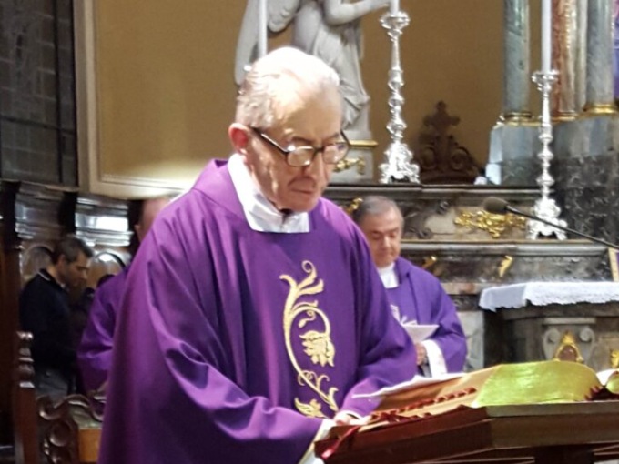 Lesmo piange don Innocente Rigamonti