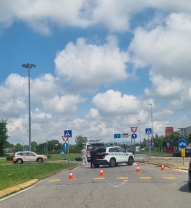 giussano, incidente in via Prealpi