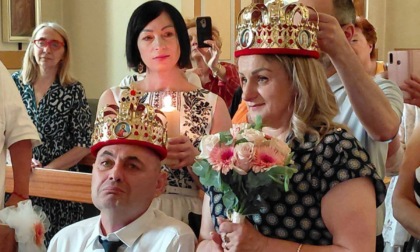 Fiori d'arancio in hospice, grazie ai volontari dell'associazione Arca