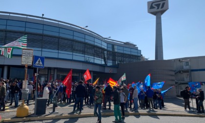 StMicroelectronics, dopo l'incontro in Regione la Uilm "Nessun numero e piano ancora poco chiaro"