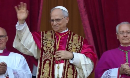 Un consigliere comunale di Forza Italia sfiora la vittoria al "FantaPapa", il fantacalcio del Conclave