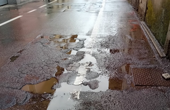 Altra Bovisio Masciago lancia «Adotta la tua buca»