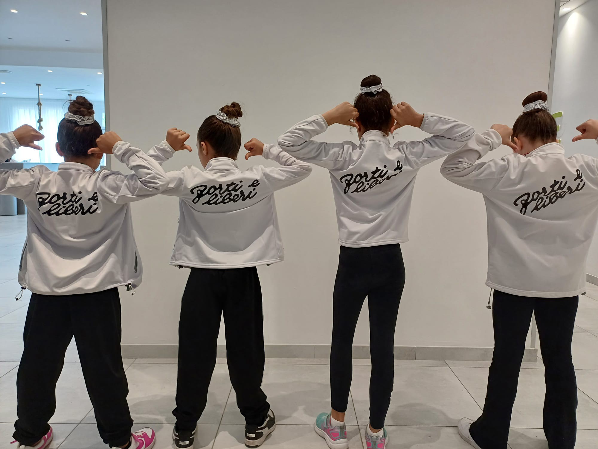 Cesenatico Allieve A Eleonora Burnelli, Ginevra Pessina, Martina Pozzi, Sara Carrozza e Ginevra Domine 5.jpg 2