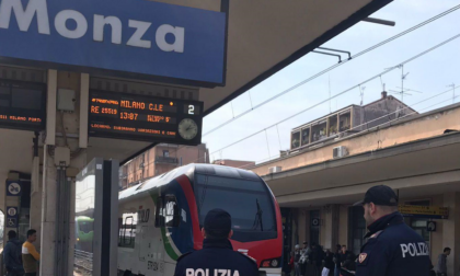 Incastrati da un insolito tatuaggio: arrestati rapinatori dei treni