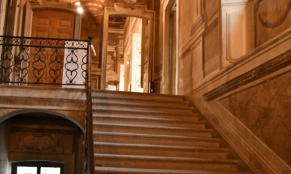 Palazzo Arese Borromeo: intervento urgente al soffitto ligneo dello scalone d’onore