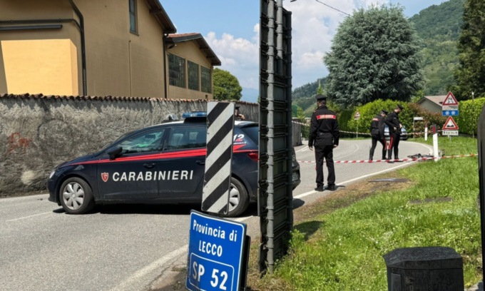 Drammatico incidente stamattina: morto un ciclista 66enne investito da un’auto