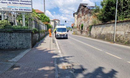 Scontro tra un'auto e una moto: 54enne in ospedale