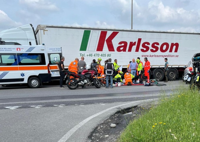 Restano gravi le condizioni della 72enne investita ieri mattina