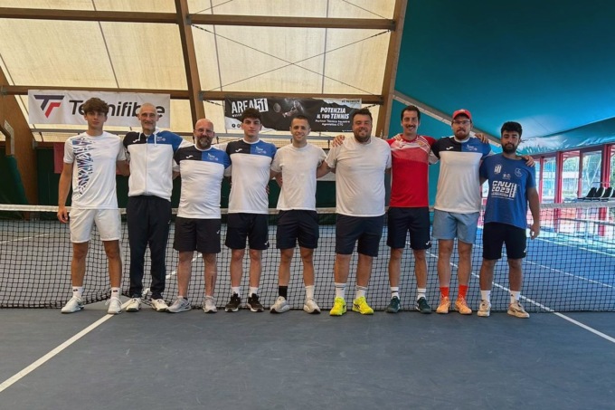 Il Tennis Ceriano in vetta alla classifica
