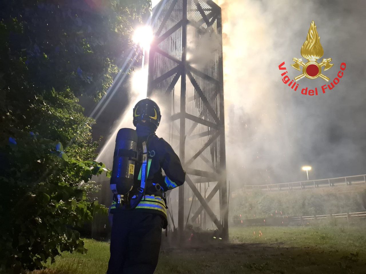 Lissone incendio vigili del fuoco moVe