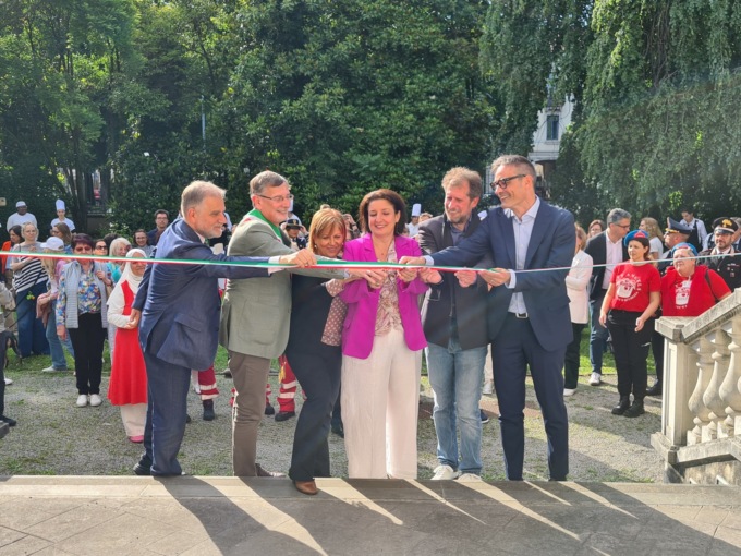 Inaugurata la nuova sede centrale dei Servizi Sociali del Comune