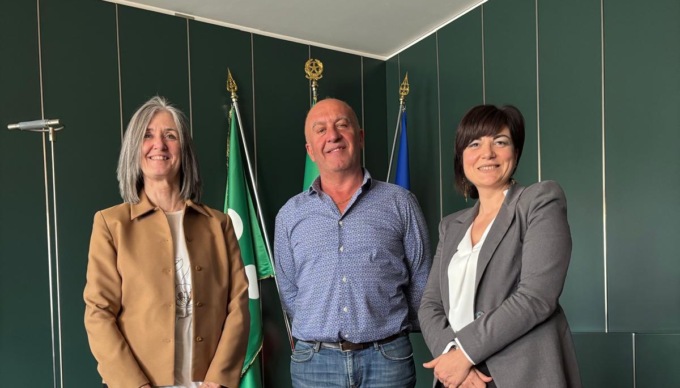 Basta erba alta e alberi pericolanti: il nuovo gestore controllerà anche giochi e irrigazione