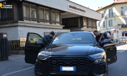 Operazione "Empty Wallet", sequestrate auto di lusso per un valore di oltre un milione e mezzo di euro