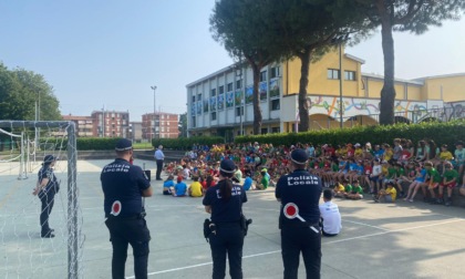 I bambini dell'oratorio estivo a scuola di educazione stradale