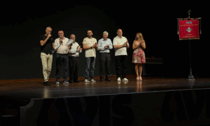Festa grande per la Giornata Mondiale del Donatore con i comici di Zelig