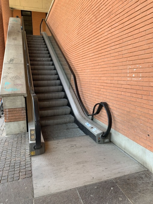 Allarme malamovida, risse e vandalismi: l’ultimatum del sindaco
