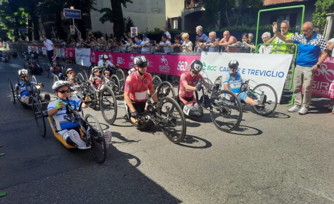 Grande spettacolo al Giro d’Italia Handbike