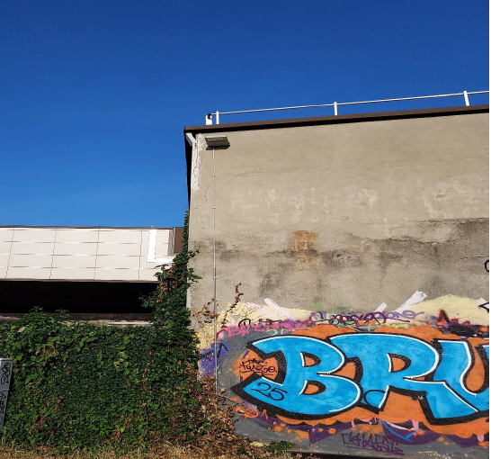 Potenziata l’illuminazione nei Giardini del NEI