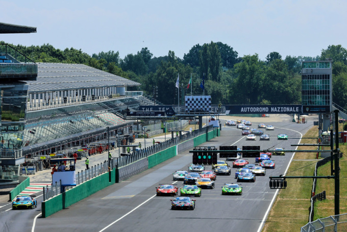 Tribune e paddock pieni per l’ACI Racing Weekend