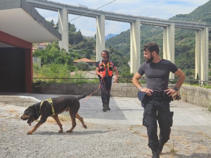 Giussano, cani e soccorritori a Ventimiglia