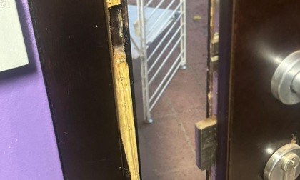 Via alcolici dal bar e soldi:  gruppo di ragazzi fermato  dalla Polizia