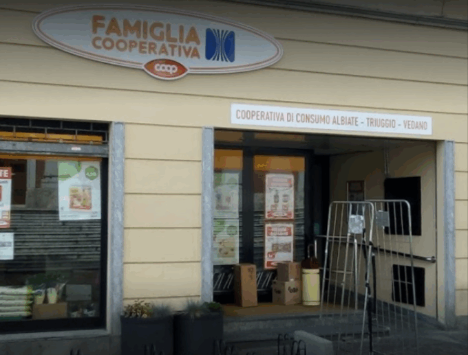 Va giù la saracinesca della storica «Coop»