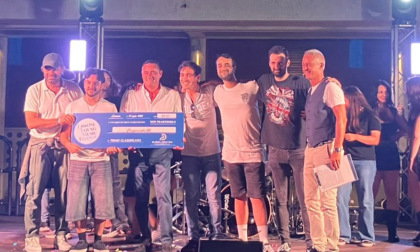 Band e solisti sul palco: a conquistare la giuria sono i Naked Run