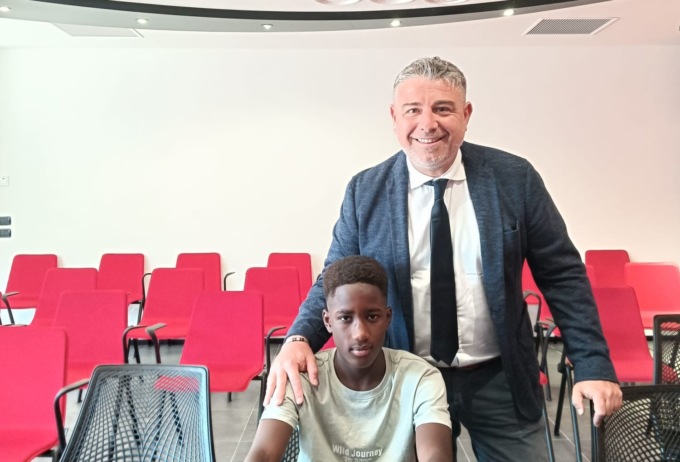 Dall’oratorio di Briosco al Milan: Mamadou firma con i rossoneri