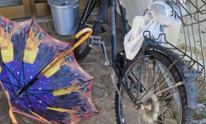 Tragica caduta dalla bici, muore 69enne