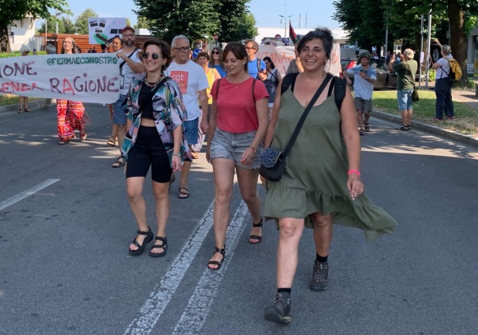 Marcia antipedemontana ad Arcore, sfila anche Ilaria Salis